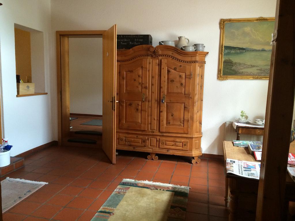 Gaestehaus Bernhard Bed & Breakfast 3*